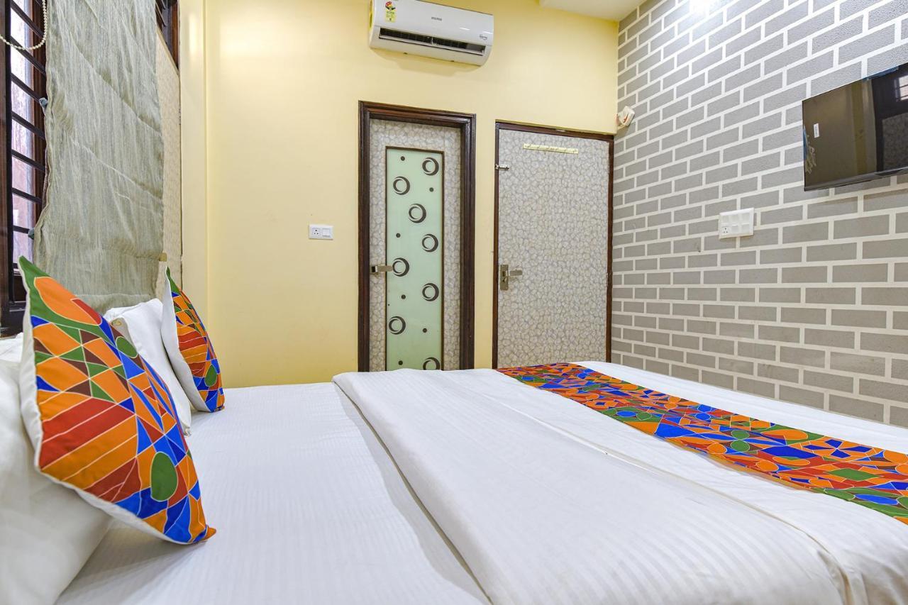 Hotel O The Castle Home Stay Inn Jaipur Extérieur photo