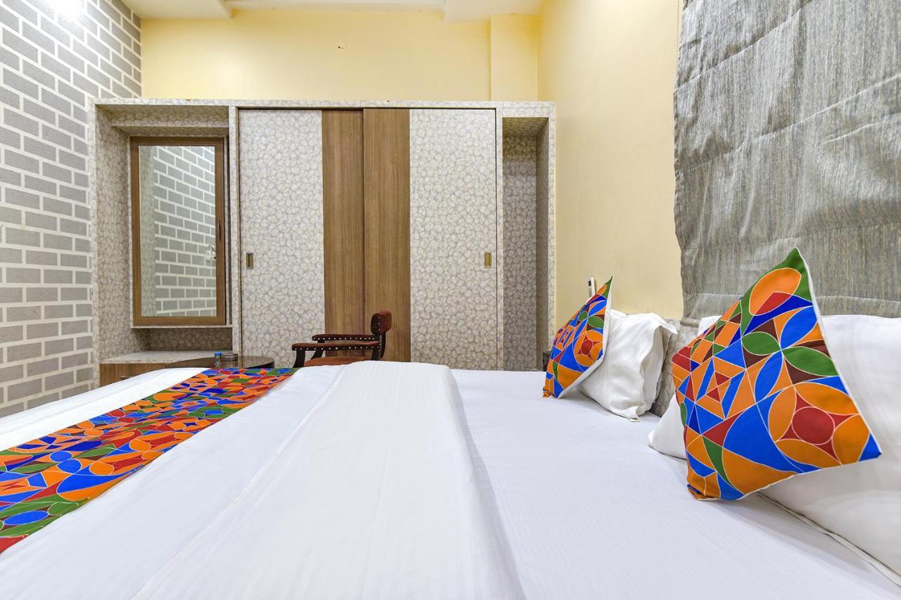 Hotel O The Castle Home Stay Inn Jaipur Extérieur photo