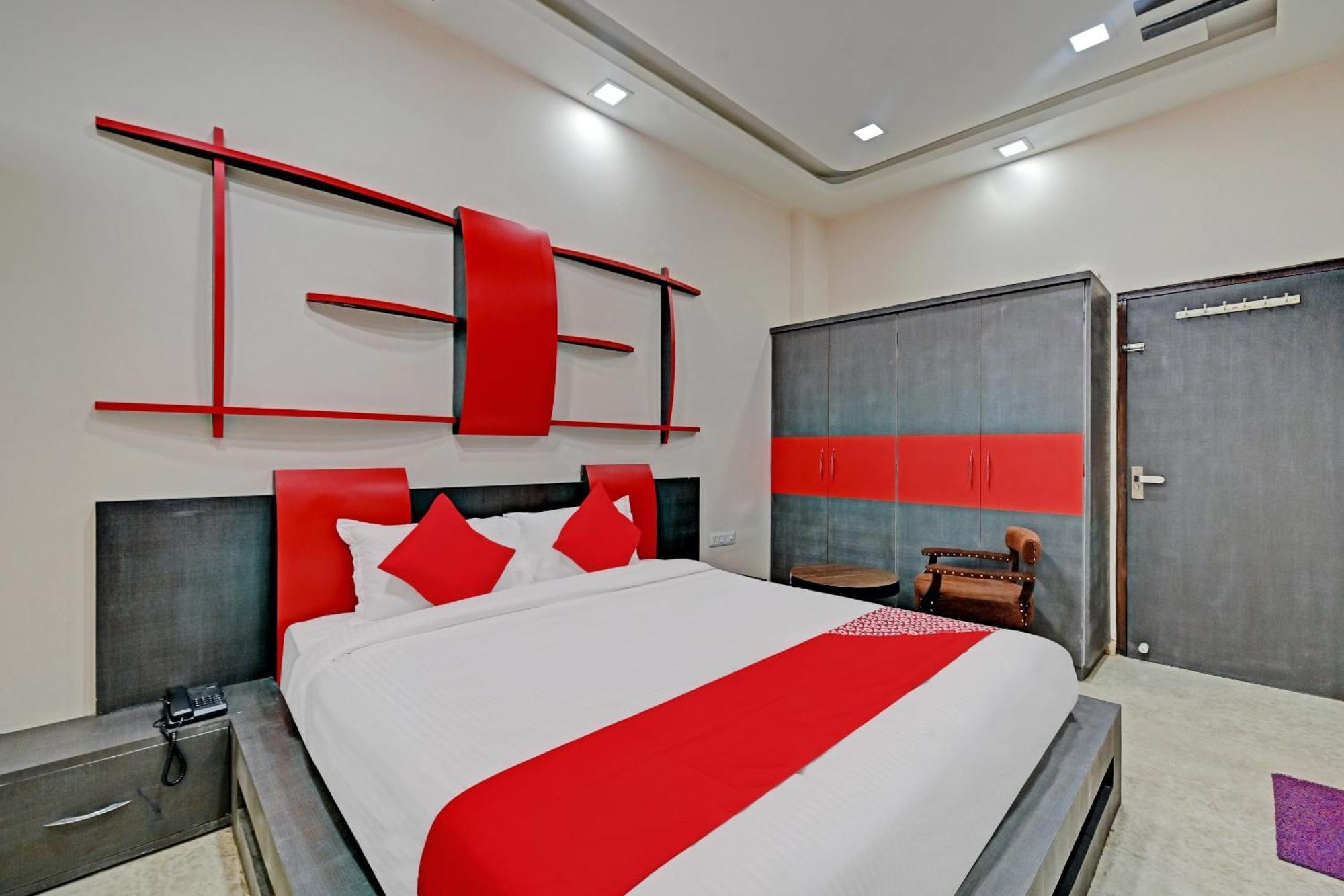 Hotel O The Castle Home Stay Inn Jaipur Extérieur photo