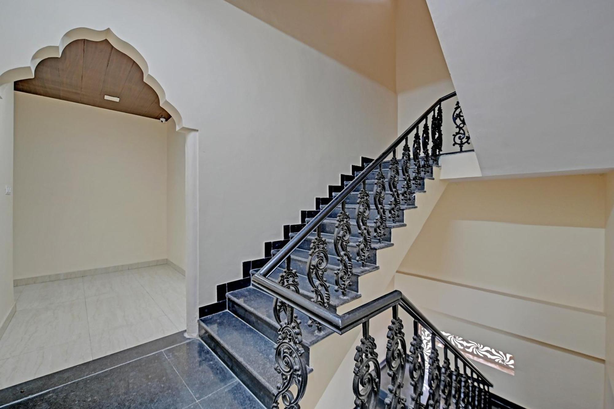 Hotel O The Castle Home Stay Inn Jaipur Extérieur photo