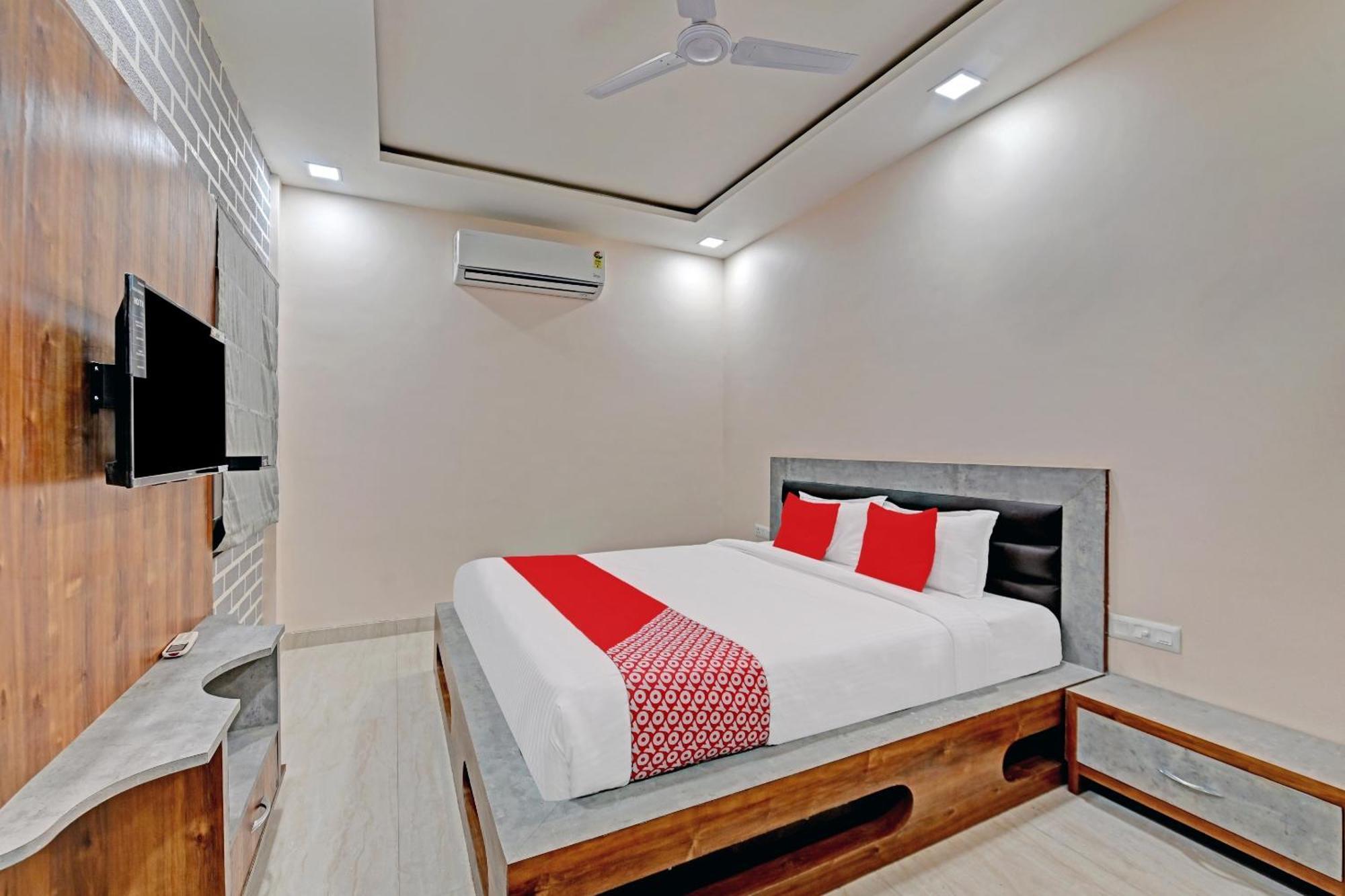 Hotel O The Castle Home Stay Inn Jaipur Extérieur photo