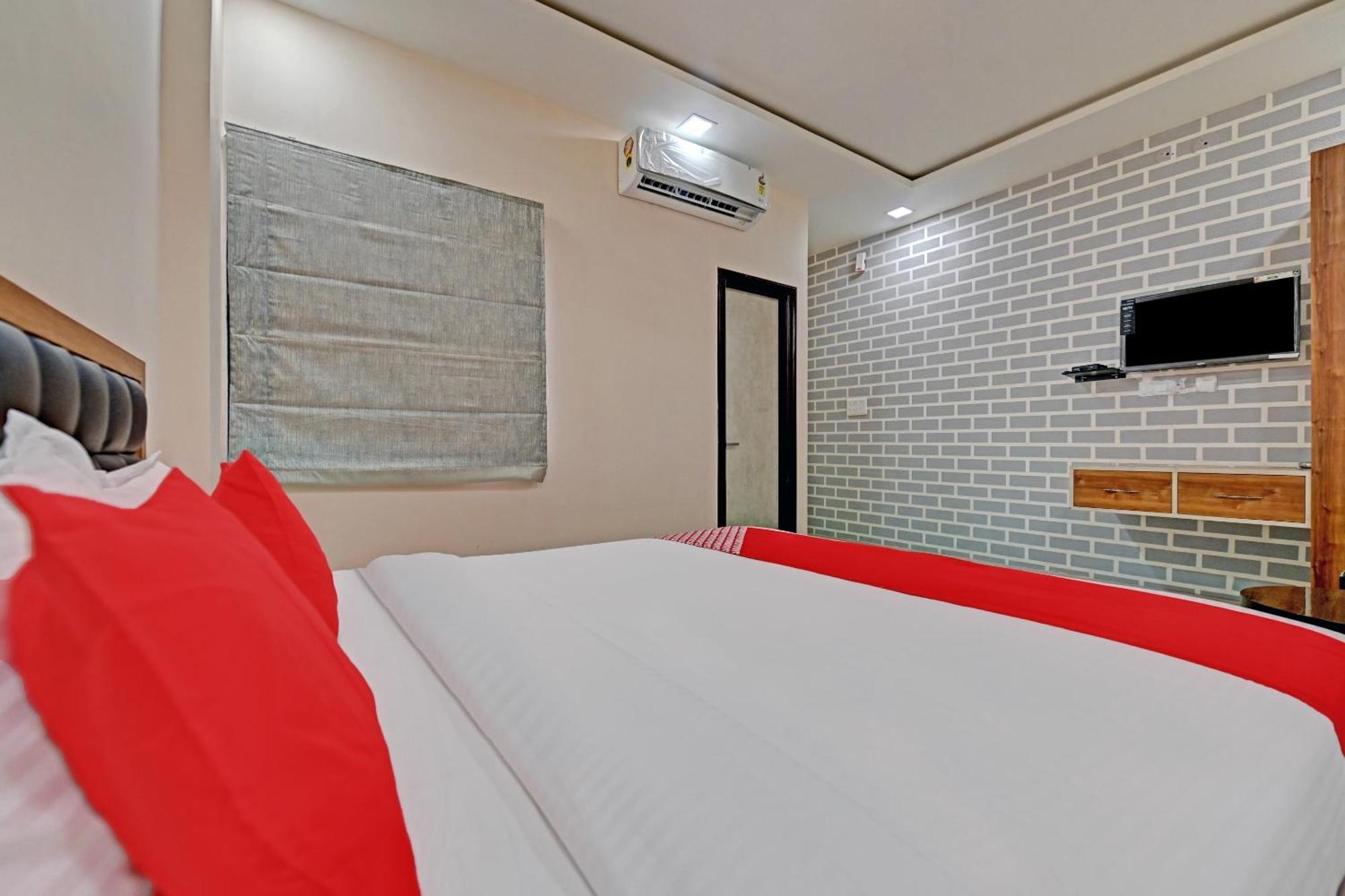 Hotel O The Castle Home Stay Inn Jaipur Extérieur photo