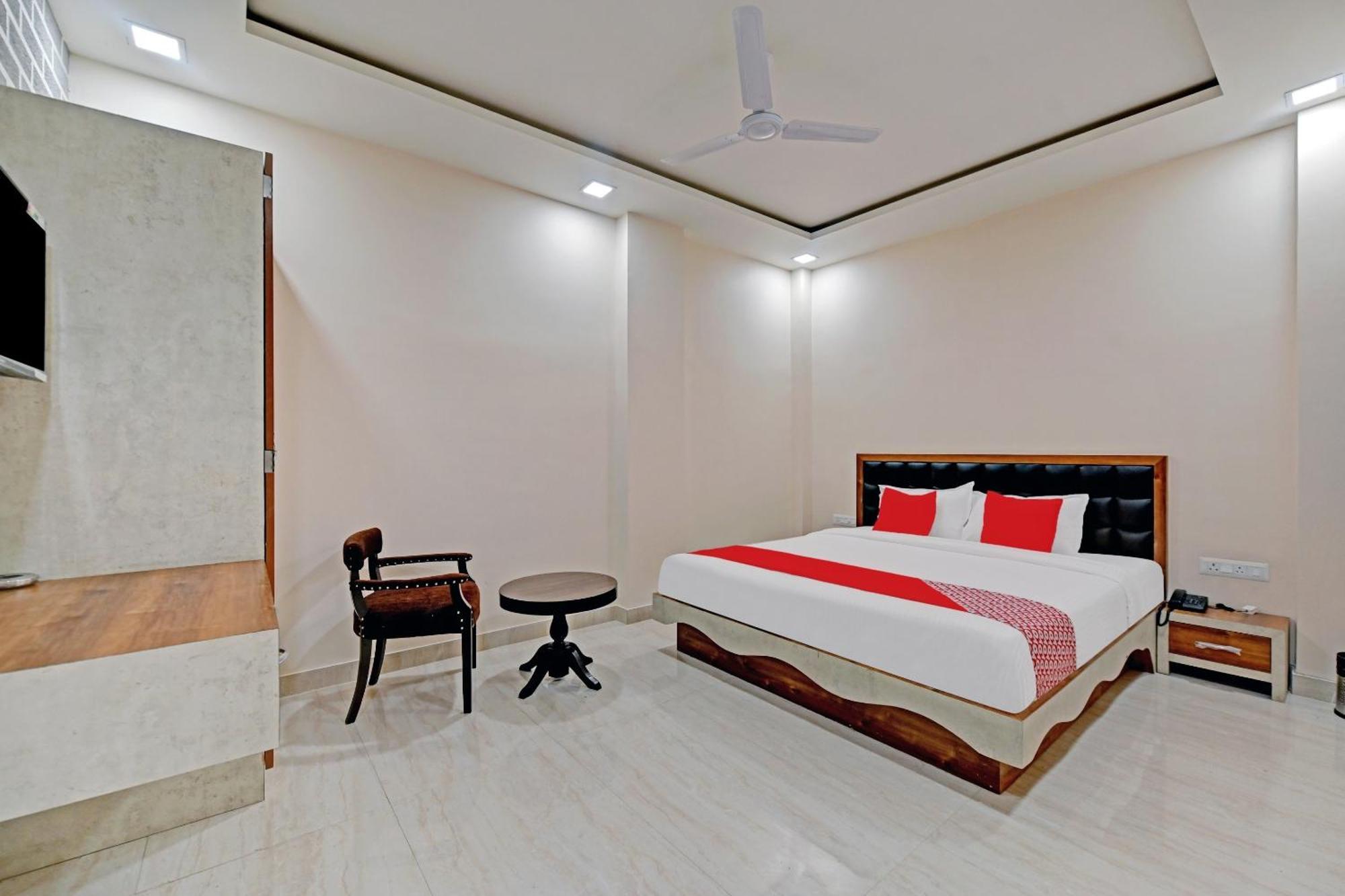 Hotel O The Castle Home Stay Inn Jaipur Extérieur photo